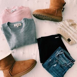 Hollister Sweater